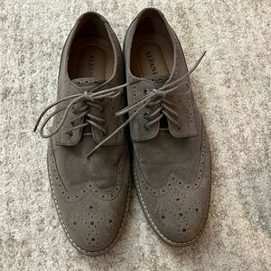 Alfani Men's Suede Grey  Wing Tipped Dress Shoes Size 10